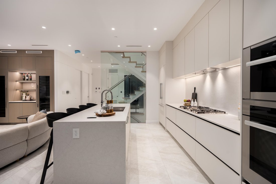 House in Vancouver, British Columbia, Canada 5 - 18603863