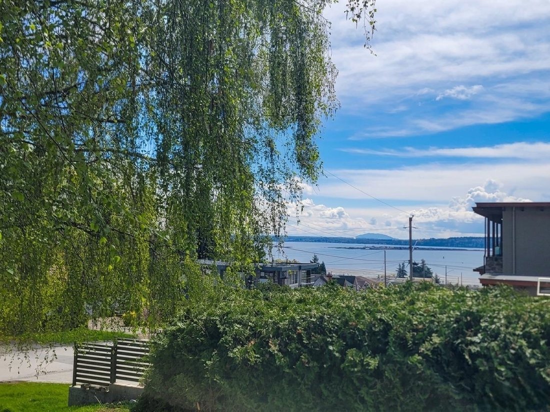 House in White Rock, British Columbia, Canada 5 - 18603897
