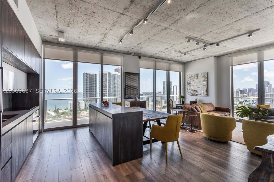Condo in Miami, Florida, United States 5 - 18601019