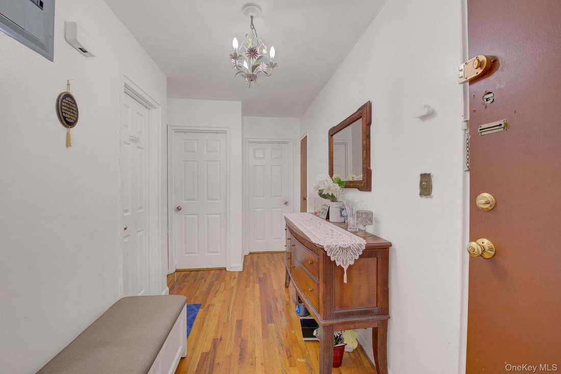 House in New York, New York, United States 4 - 18600242