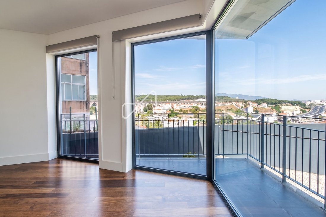 Apartment in Campolide, Lisbon, Portugal 2 - 18553276