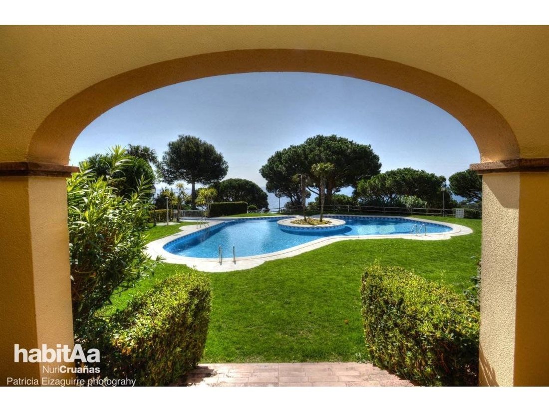 Apartment in Sant Feliu de Guixols, Catalonia, Spain 2 - 18597863