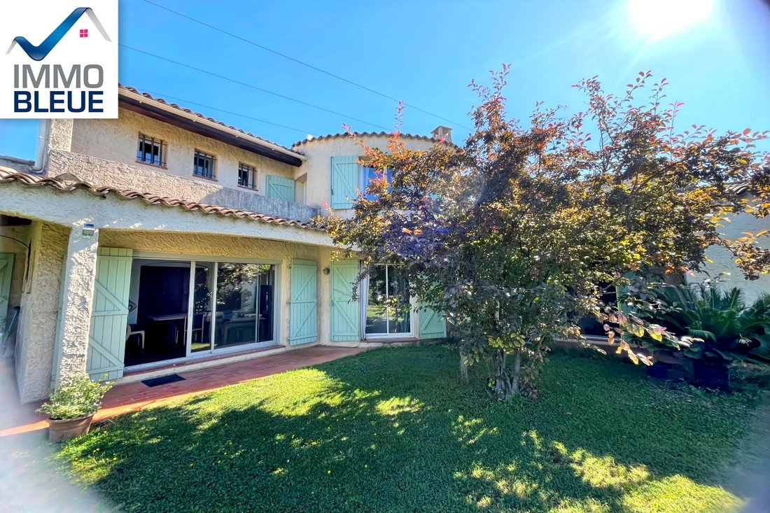 Villa in Chateauneuf-les-Martigues, Provence-Alpes-Côte d'Azur, France 1 - 18598144