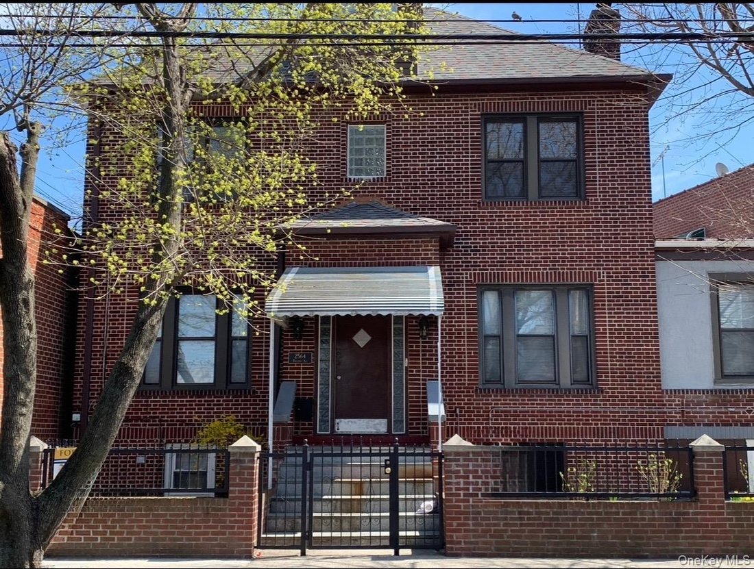 House in New York, New York, United States 1 - 18600293