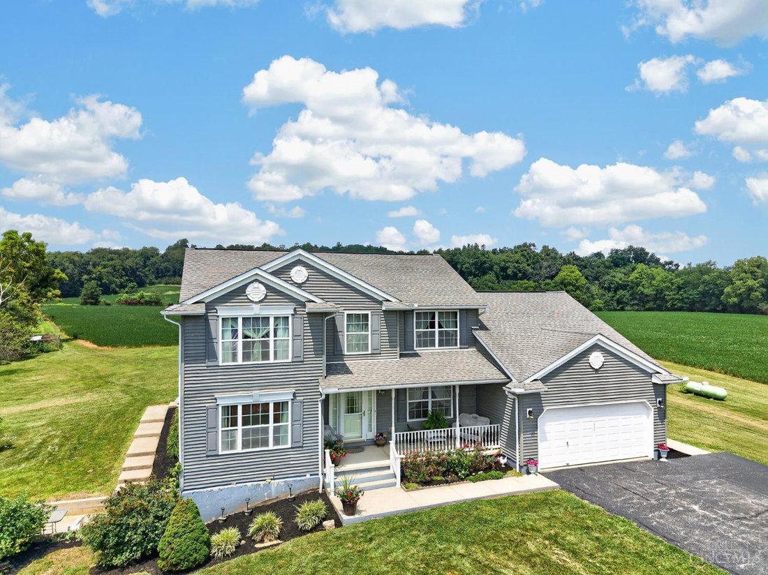 Farm Ranch in Hillsboro, Ohio, United States 4 - 18597268