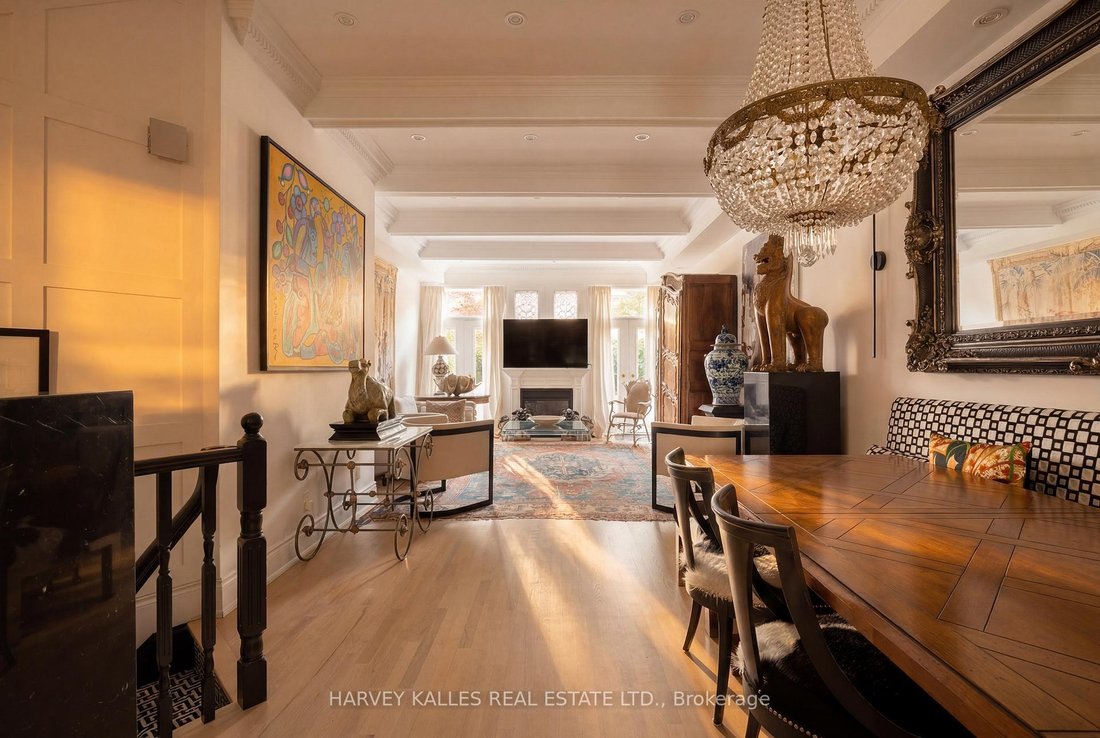 Condo in Toronto, Ontario, Canada 2 - 18603523