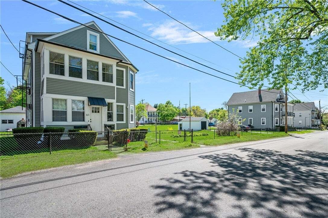 North Providence, Rhode Island, United States 1 - 18599910