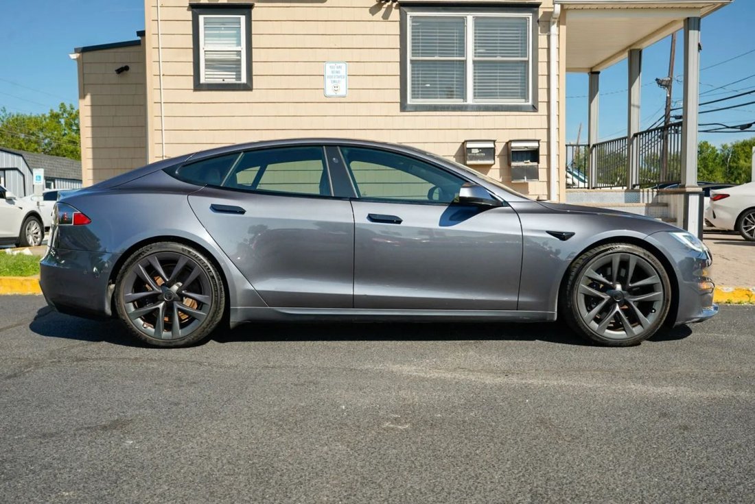 Sedan in Atlantic Highlands, NJ, United States 4 - 18603103
