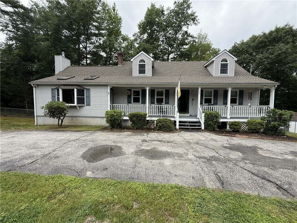 House in Glocester, Rhode Island, United States 4 - 18599878