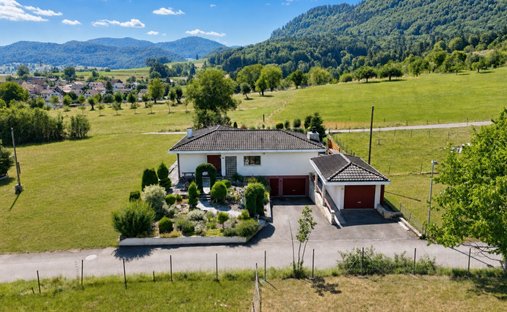 House in Wahlen, Basel-Landschaft, Switzerland 1