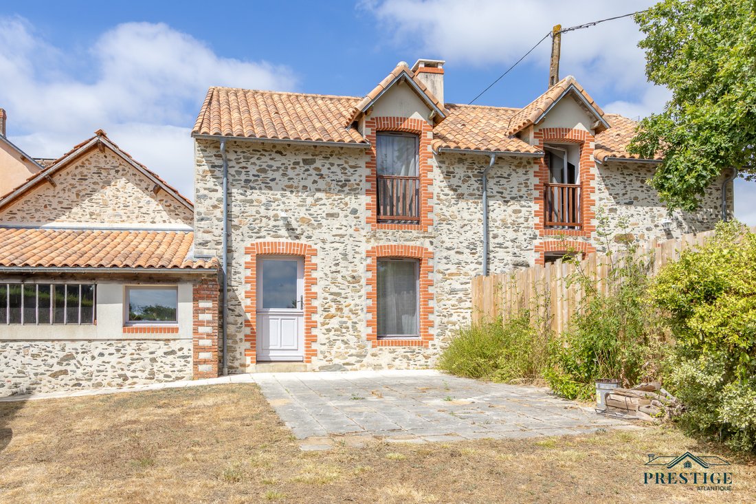 House in Frossay, Pays de la Loire, France 4 - 18600497