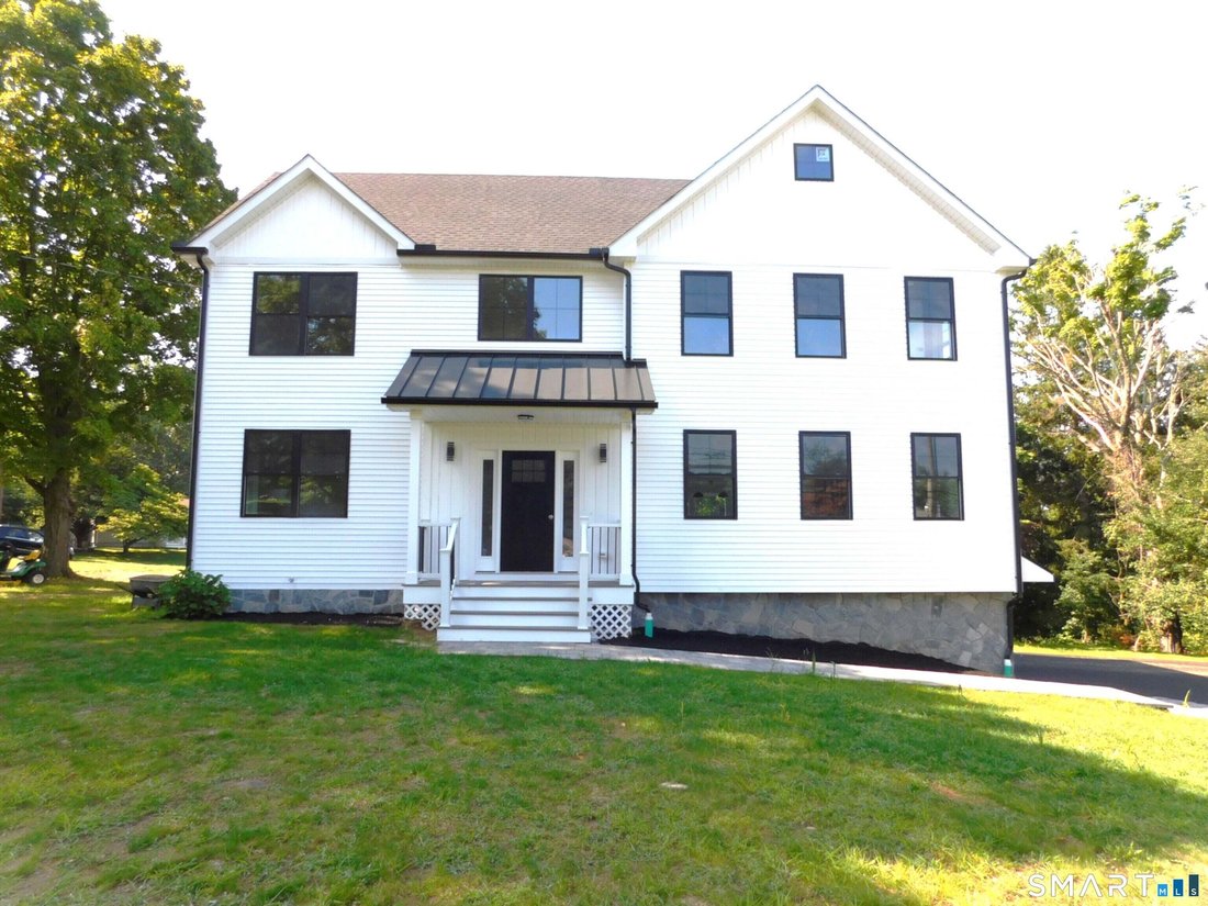 House in Shelton, Connecticut, United States 1 - 18596411