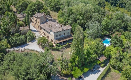 Finca en Varsi, Emilia-Romaña, Italia 1