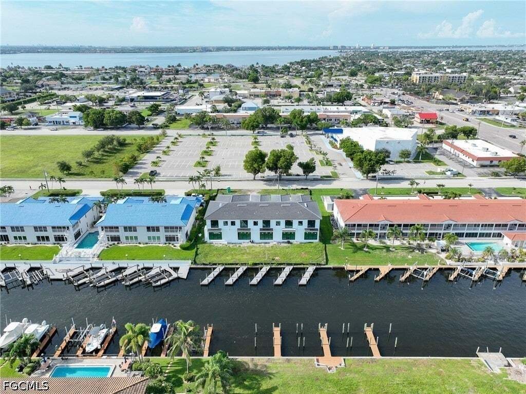 Condo in Cape Coral, Florida, United States 2 - 18312688