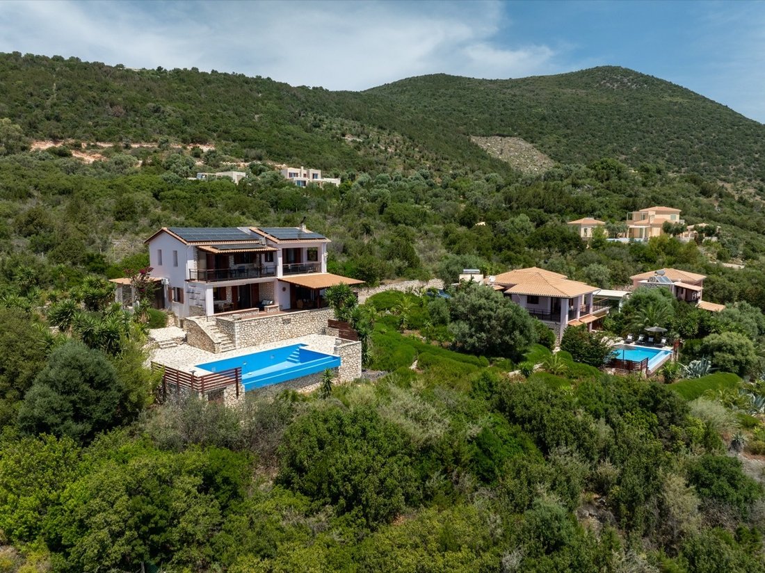 Villa in Eugirou, Apollonioi, Greece 5 - 18602777