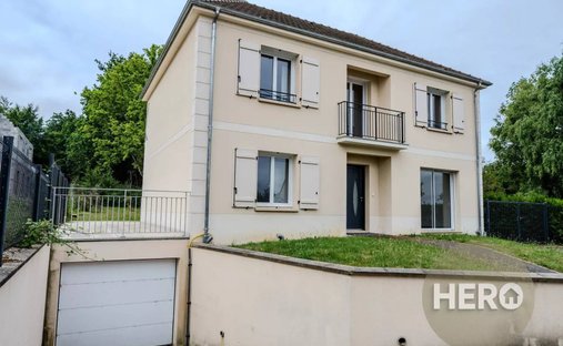 House in Arrondissement of Rambouillet, Ile-de-France, France 1