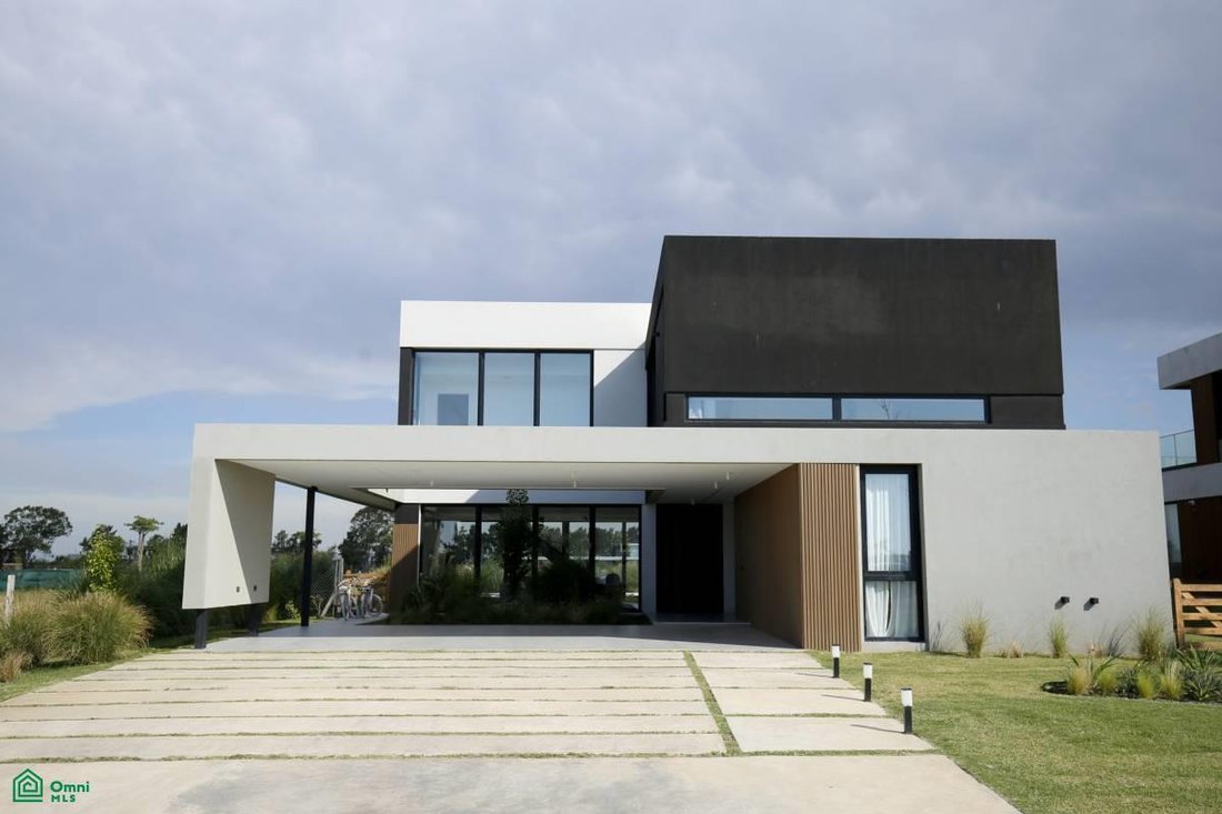 House in Hudson, Buenos Aires, Buenos Aires Province, Argentina 1 - 17231938