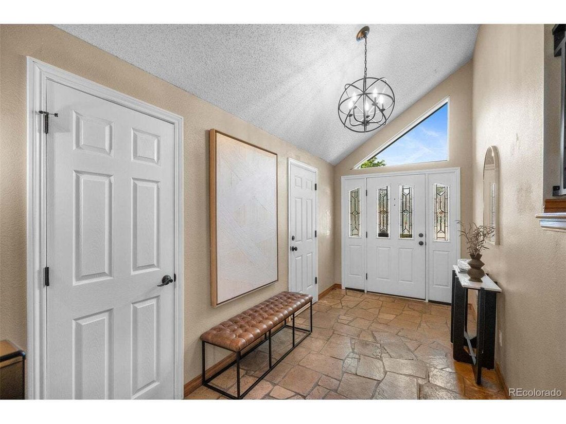 House in Littleton, Colorado, United States 4 - 18594613