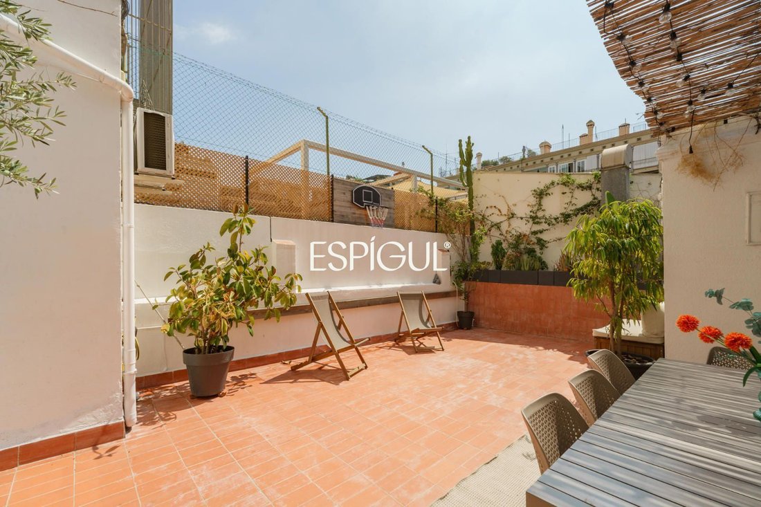 Apartment in Eixample, Barcelona, Spain 2 - 18599569