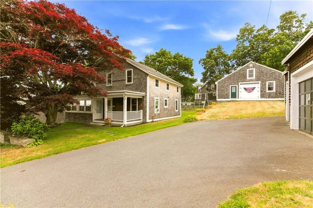 Tiverton, Rhode Island, United States 1 - 18599836