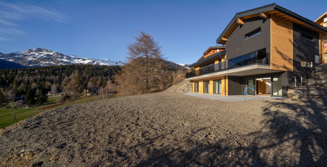 Chalet in Crans-Montana, Valais, Switzerland 5 - 18599742