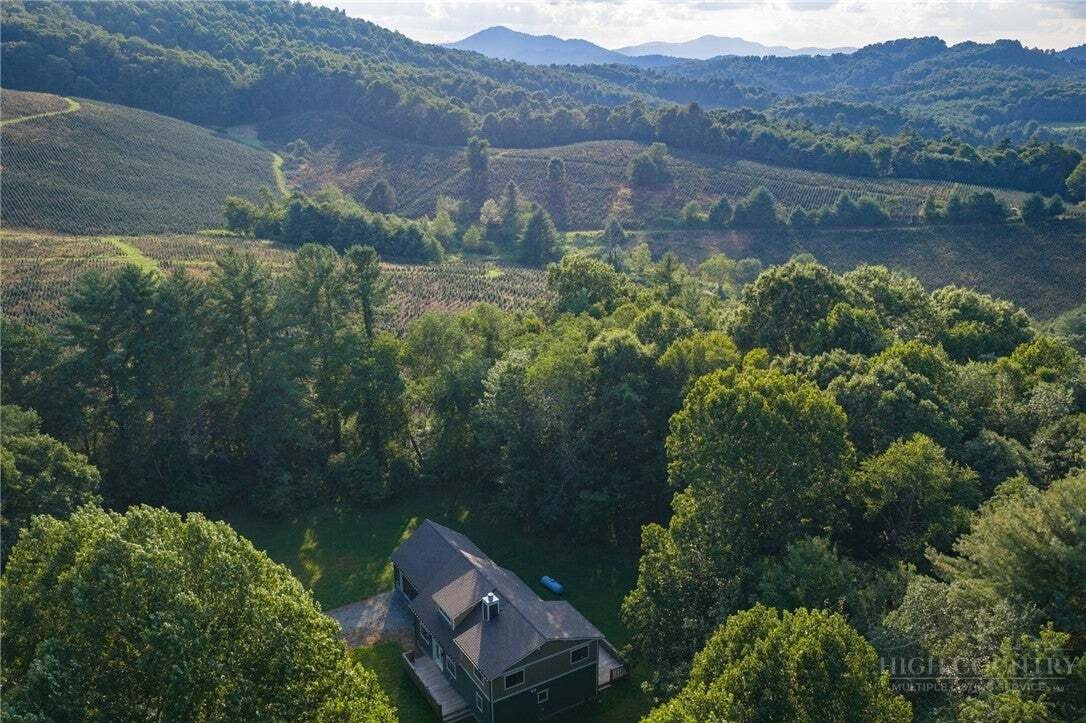 House in Crumpler, North Carolina, United States 1 - 17174029