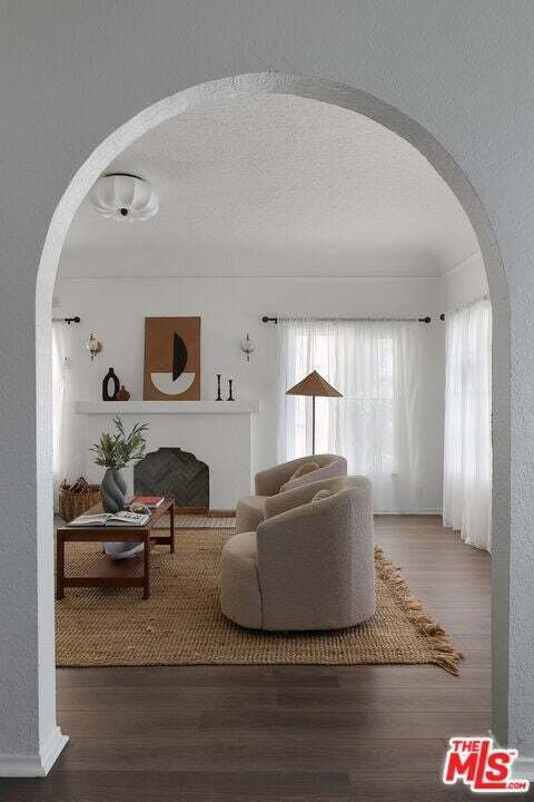 Los Angeles, California, United States 5 - 18601050