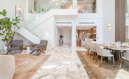 Apartment in Palm Jumeirah, Dubai, United Arab Emirates 1