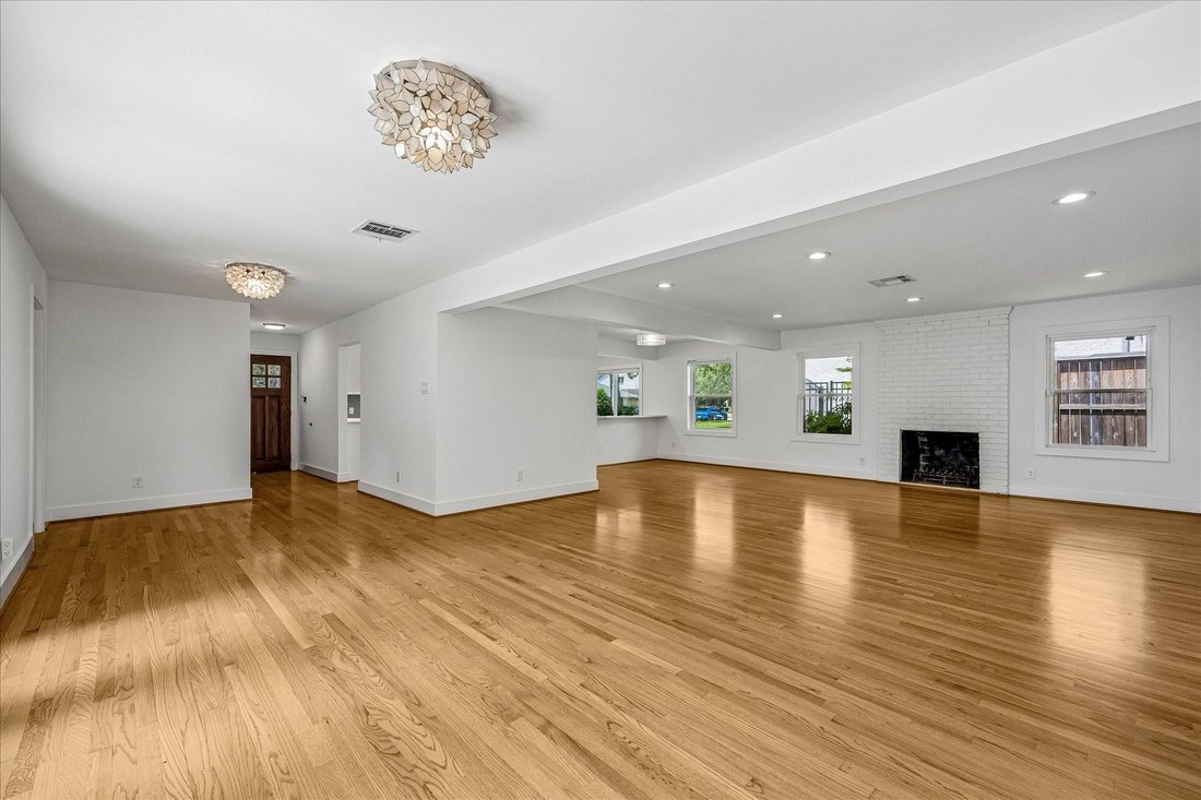 House in Houston, Texas, United States 3 - 18602091