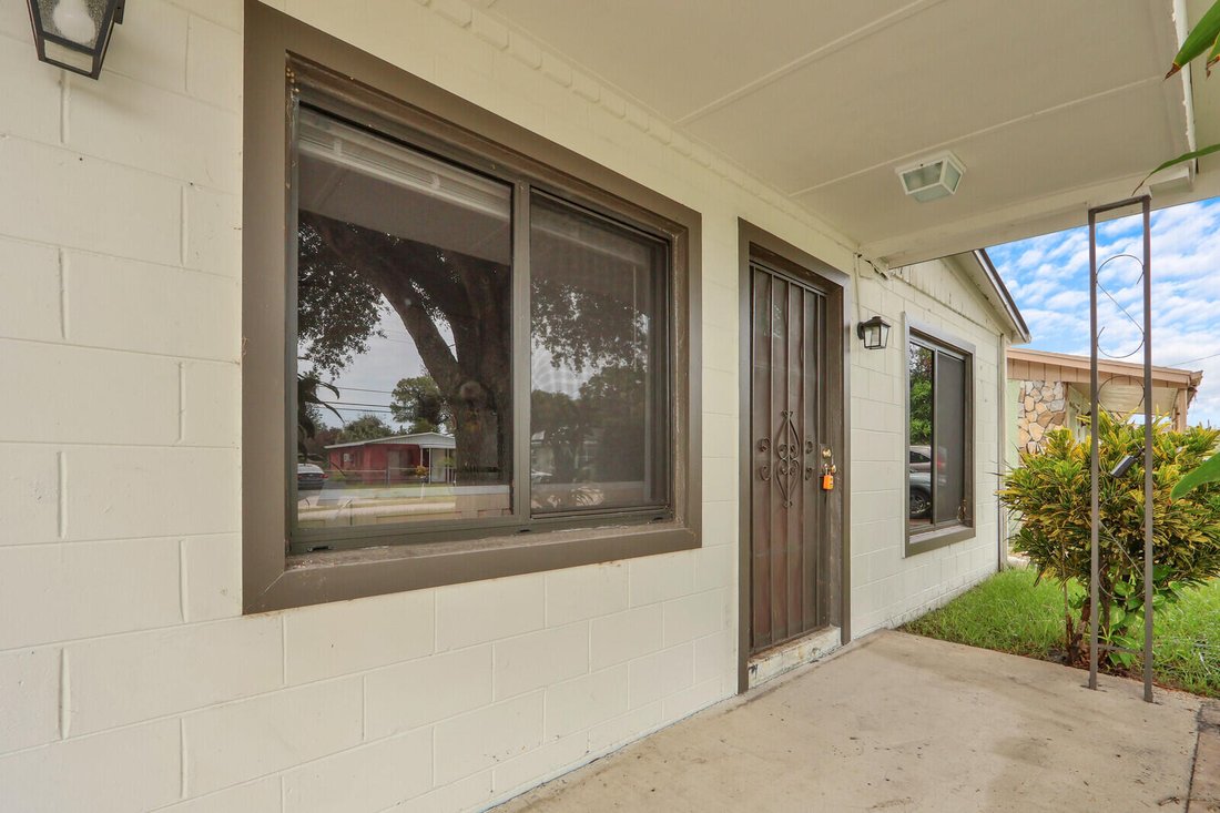 House in Fort Pierce, Florida, United States 2 - 18602649