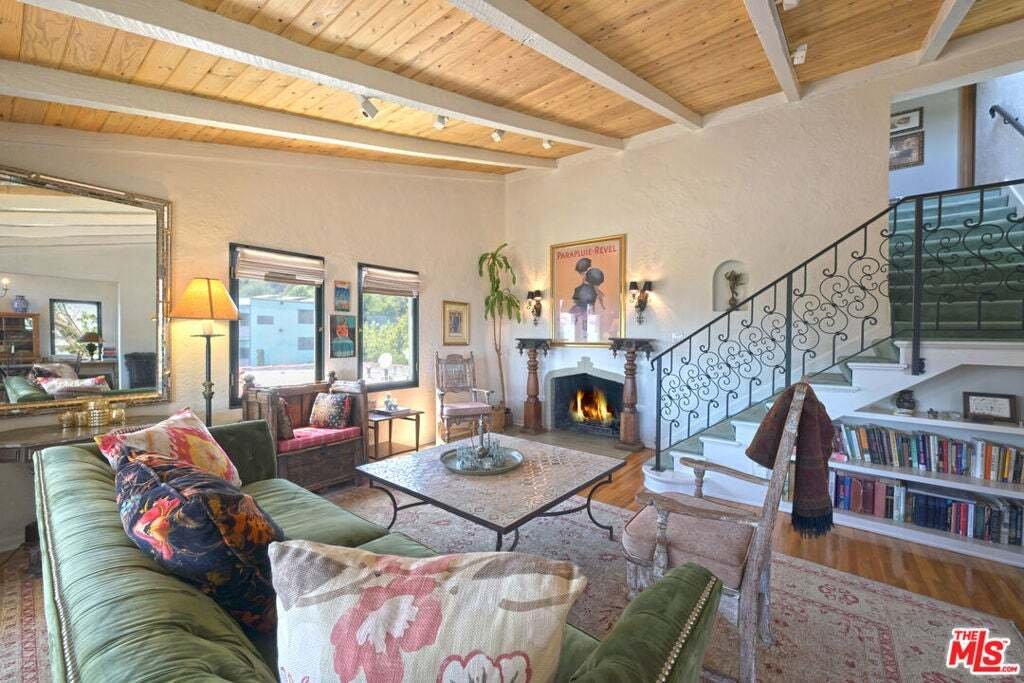 House in Los Angeles, California, United States 1 - 18601065