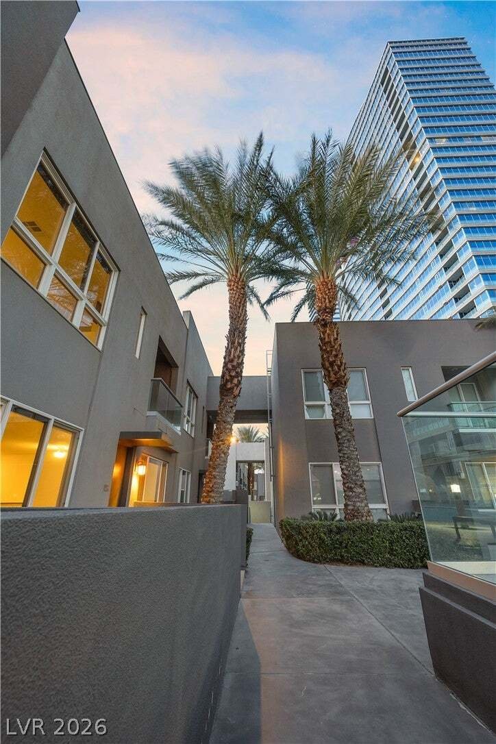 House in Las Vegas, Nevada, United States 4 - 18599733