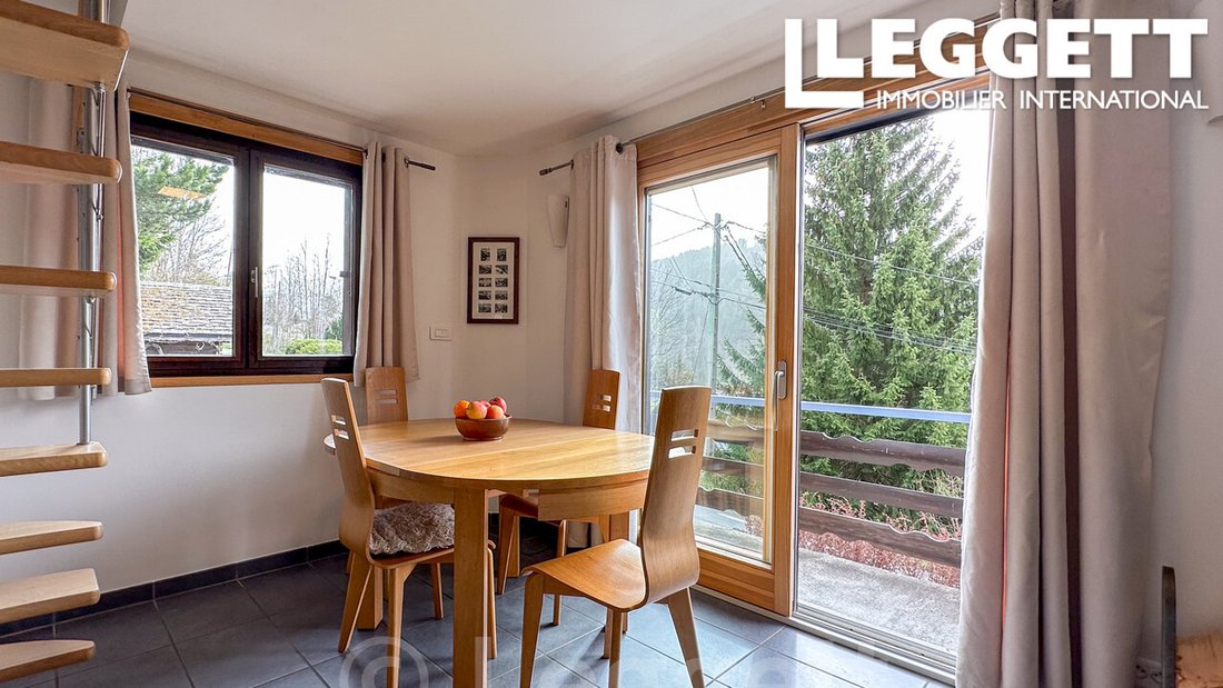 Chalet in Les Gets, Auvergne-Rhône-Alpes, France 4 - 17412300