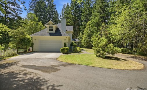 House in Olalla, Washington, United States 1