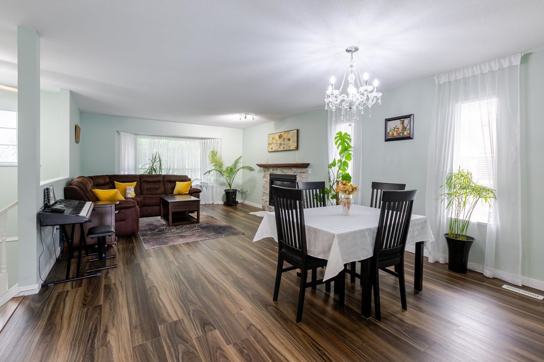 House in Langley Township, British Columbia, Canada 1 - 18603869
