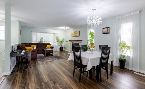 House in Langley Township, British Columbia, Canada 1