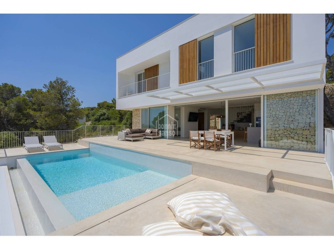 Villa in es Mercadal, Balearic Islands, Spain 1 - 18598409