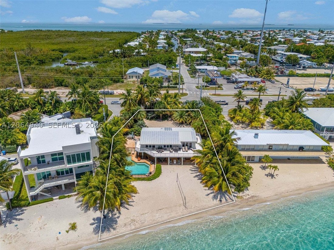 House in Islamorada, Florida, United States 4 - 18601010