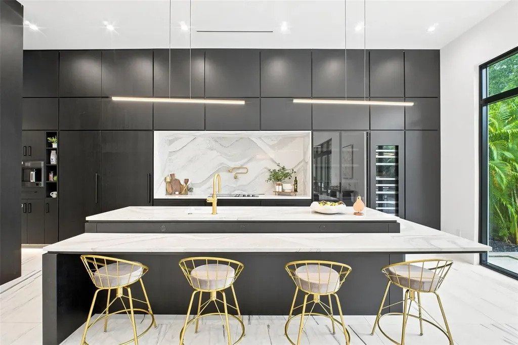 House in St. Petersburg, Florida, United States 4 - 18603844