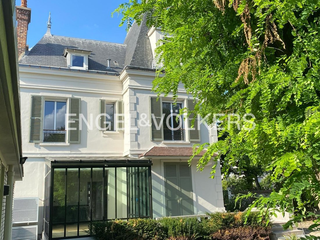 House in Centre-Bras de Marne, Saint-Maurice, France 2 - 17619003