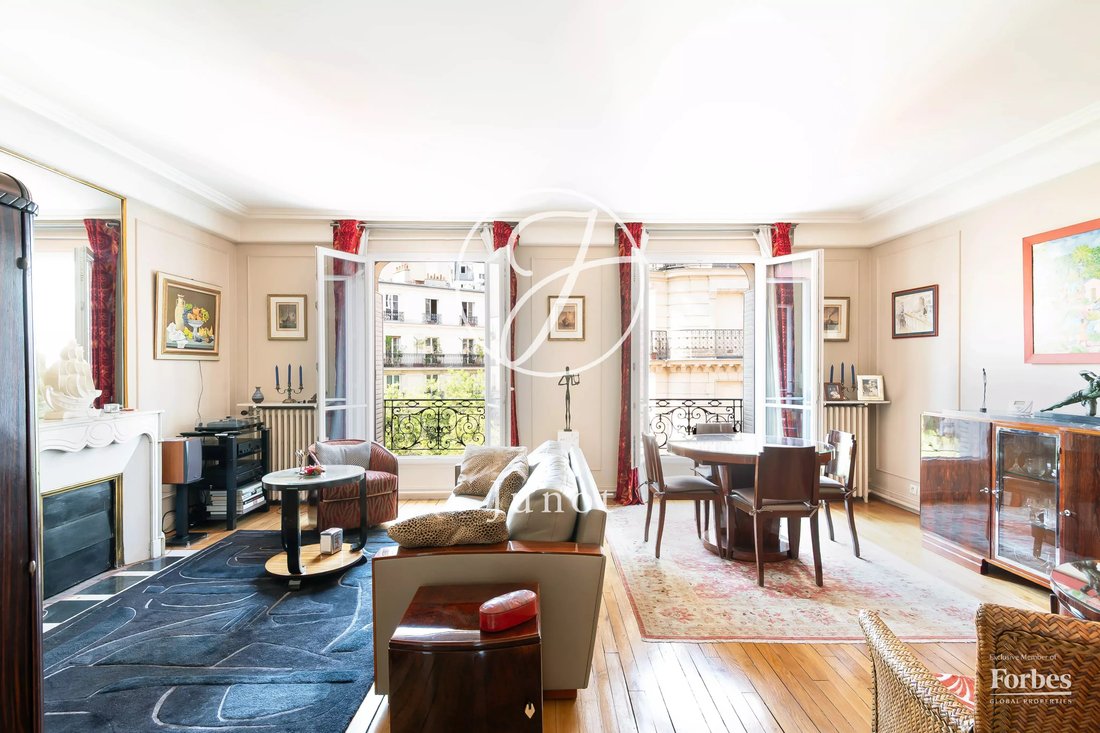 Apartment in Clignancourt-Jules Joffrin, Paris 18e Arrondissement, Paris 2 - 18602810