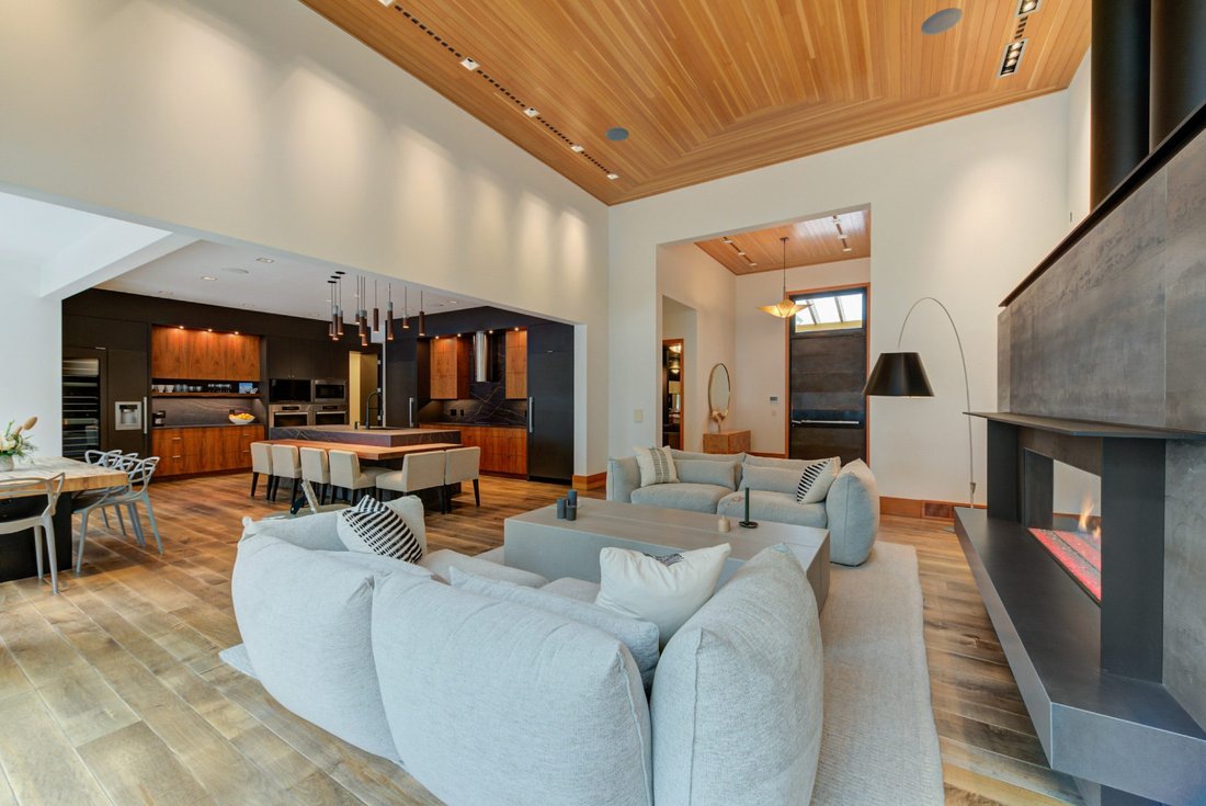House in West Kelowna, British Columbia, Canada 5 - 18603556
