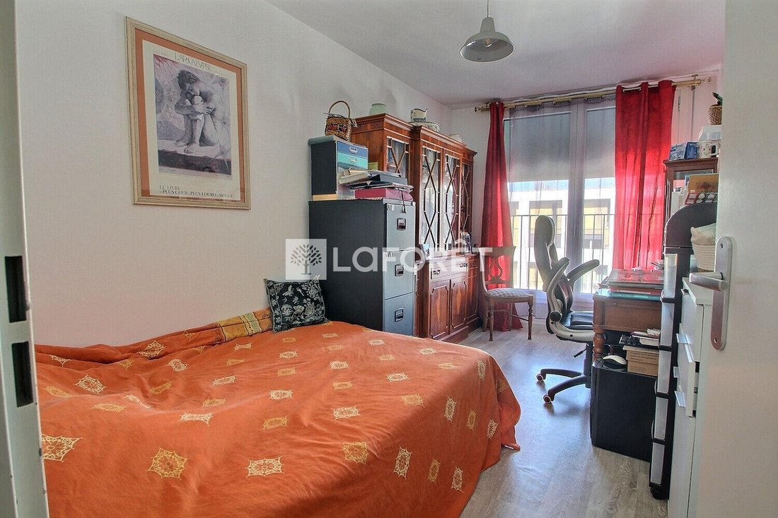 Apartment in Centre, Nanterre, France 4 - 18598823