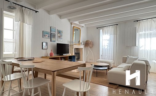 House in Sainte-Marie-de-Ré, Nouvelle-Aquitaine, France 1