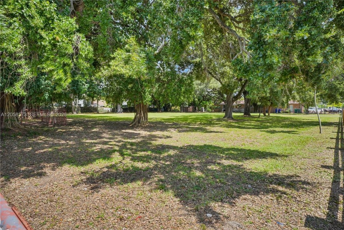 Land in Miami, Florida, United States 2 - 18603810