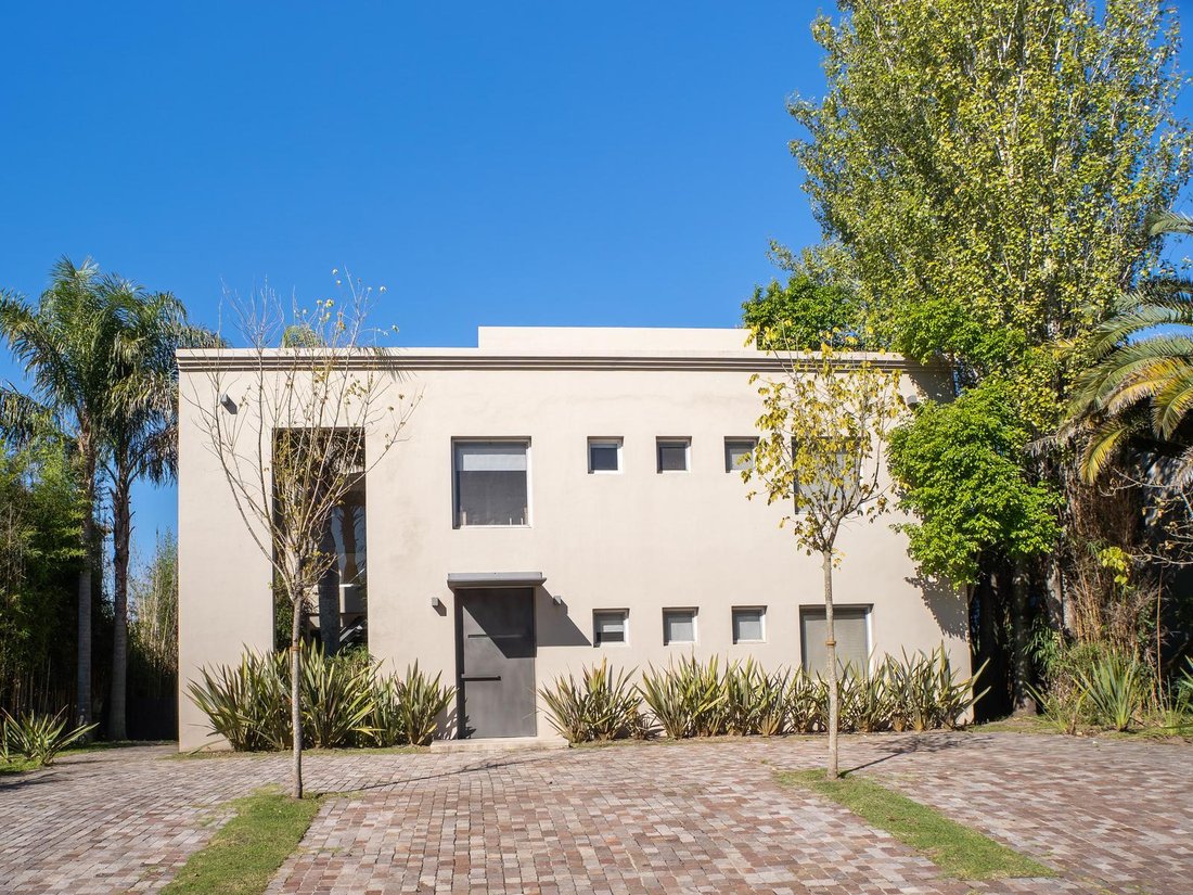 House in Rincón de Milberg, Buenos Aires Province, Argentina 2 - 18602327