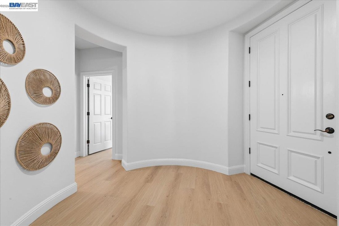 House in Dublin, California, United States 4 - 18600929