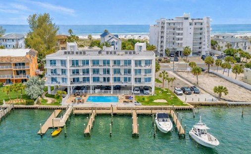 Condo in St. Pete Beach, Florida, United States 1