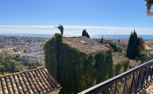 House in Val de Cagne-Colline Route de Vence, Cagnes-sur-Mer, France 1