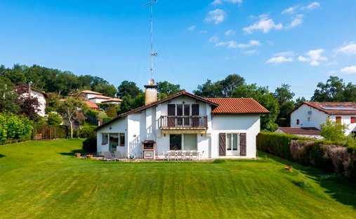 Casa a Ascain, Nuova Aquitania, Francia 1